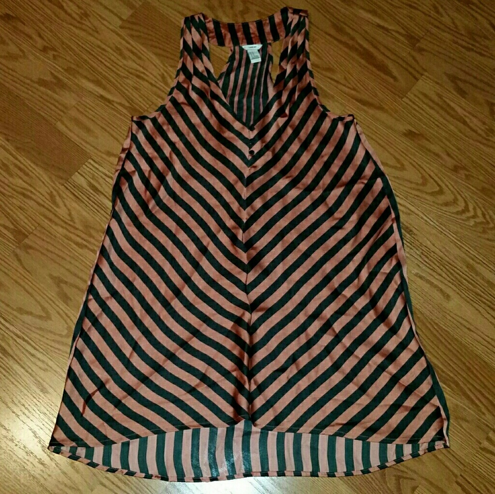 I love H81Black & Orange Sleeveless Dress